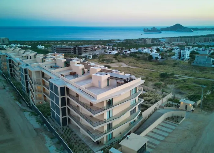 Arch Views 2 Pools 2 Jacuzzis Gym 3 King Beds Сasa de vacaciones Cabo San Lucas