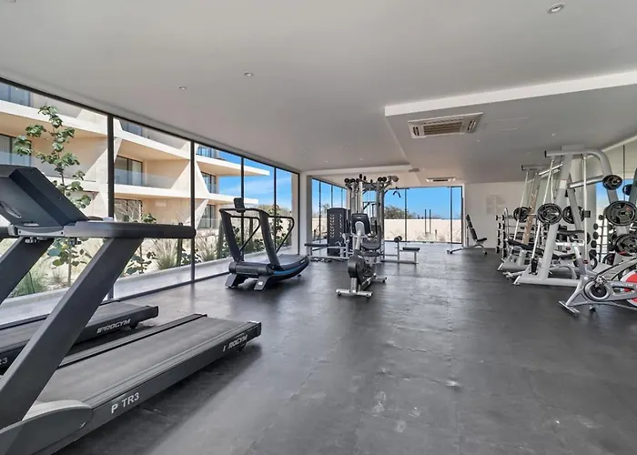 Arch Views 2 Pools 2 Jacuzzis Gym 3 King Beds Сasa de vacaciones *