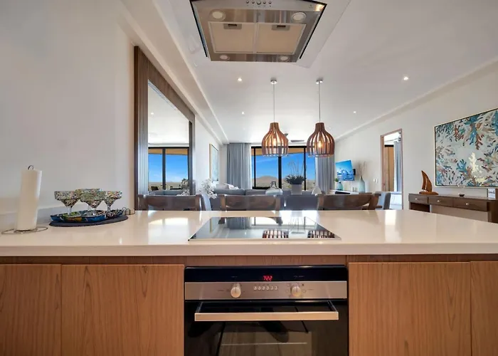 Сasa de vacaciones Arch Views 2 Pools 2 Jacuzzis Gym 3 King Beds *